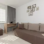 Heart Of Warsaw Apartment Zielna By Noclegi Renters